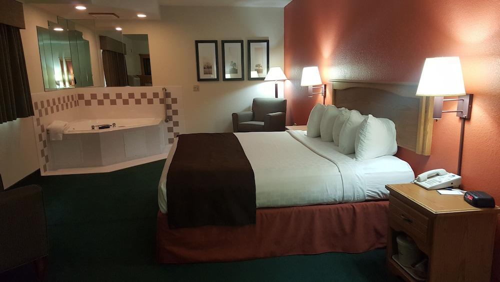 Americinn By Wyndham Garden City Εξωτερικό φωτογραφία